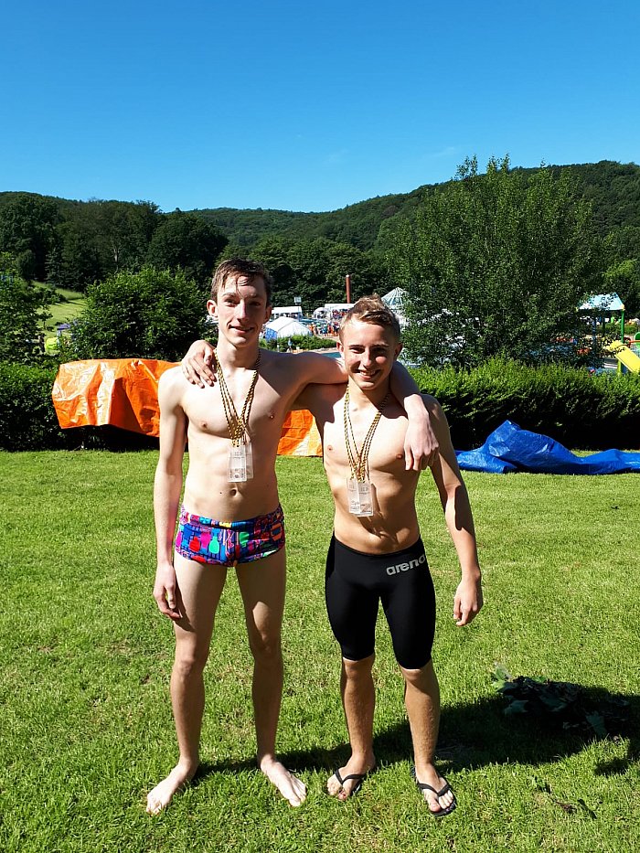 _bwbochum/medien/Schwimmen/Schwimmen_Fotos-2019/2019_06_10-Hagen-Medaillen-Jungs.jpg