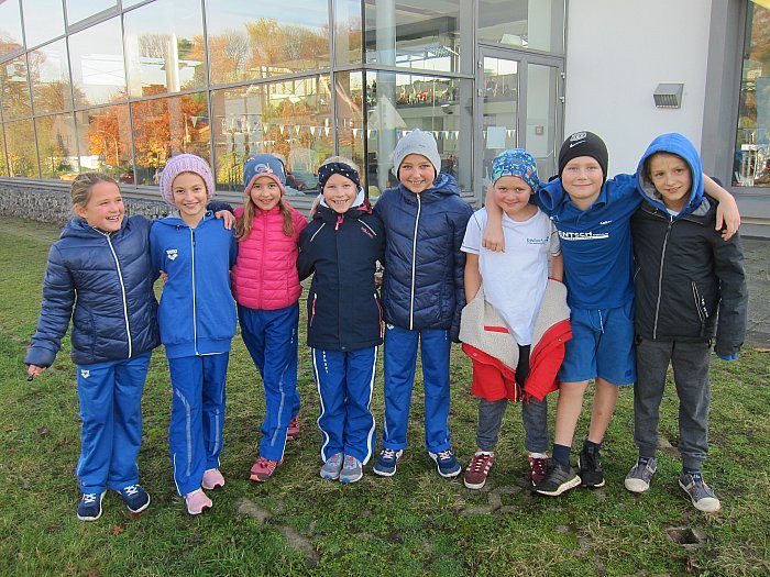 _bwbochum/medien/Schwimmen/Schwimmen_Fotos-2019/2019_11_24-Bottrop-Spass-in-der-Pause.jpg