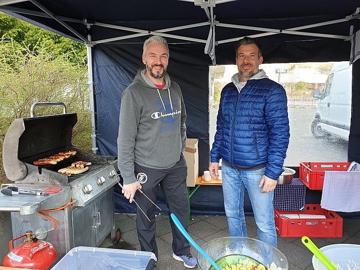 _bwbochum/medien/Schwimmen/Schwimmen_Fotos-2019/Bo_Cup_2019_Grillen_am_Sonntag_40.jpg