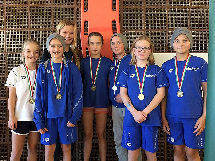 _bwbochum/medien/Schwimmen/Schwimmen_Fotos-2019/DMSJ-2019-Bezirk-Siegerehrung-D-weiblich.jpg