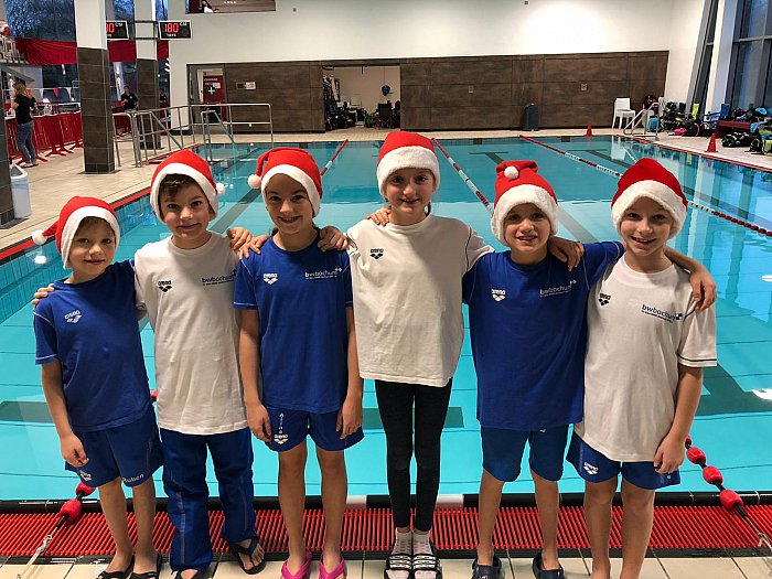 _bwbochum/medien/Schwimmen/Schwimmen_Fotos-2019/Nikolausschwimmfest2019_BWB-Team.jpg