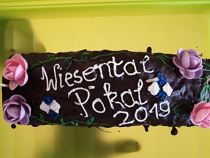 _bwbochum/medien/Schwimmen/Schwimmen_Fotos-2019/WTP_2019_WTP_Kuchen.jpg