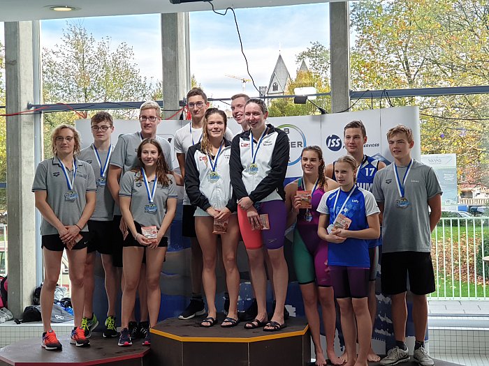 _bwbochum/medien/Schwimmen/Schwimmen_Fotos-2019/swim-opera-classics-2019-SE-50F-mixed-Staffel.jpg
