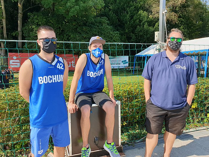_bwbochum/medien/Schwimmen/Schwimmen_Fotos-2020/BOChallenge_Trainer.jpg
