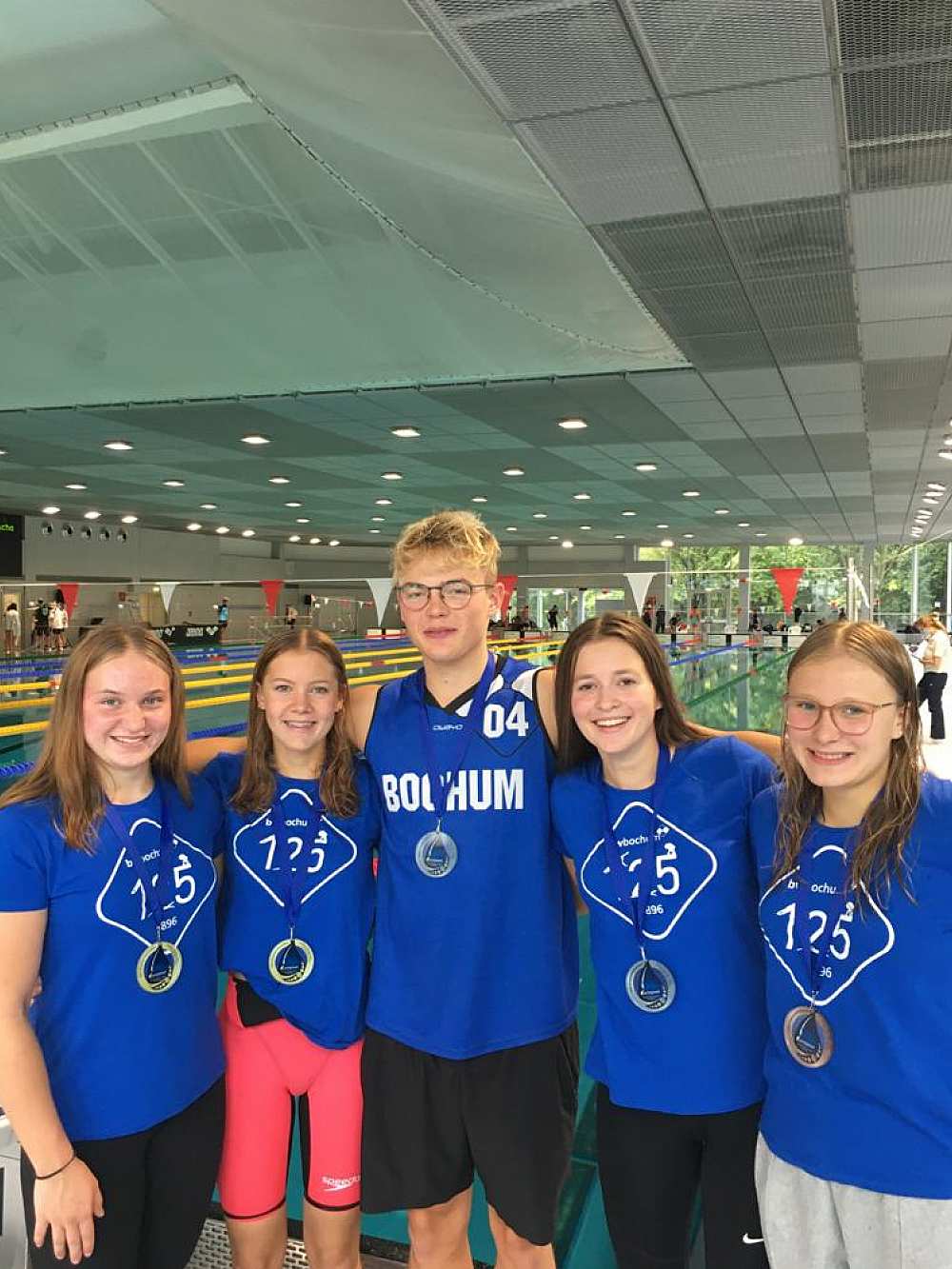 _bwbochum/medien/Schwimmen/Schwimmen_Fotos-2021/NRW21-Paul-Brinkmann-Kloppe-Schreyer-Bungert.jpg