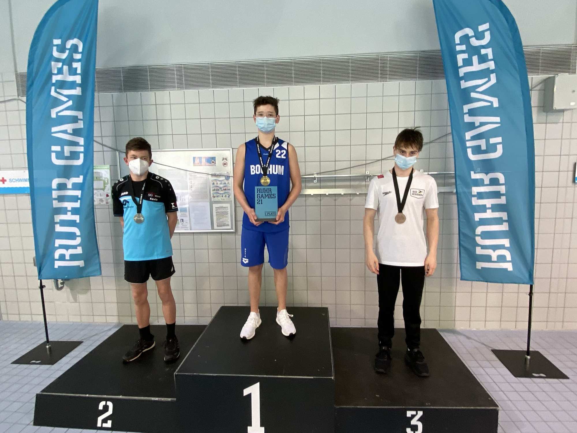 _bwbochum/medien/Schwimmen/Schwimmen_Fotos-2021/Ruhrgames21-David-Bauer-Siegerehrung.jpg