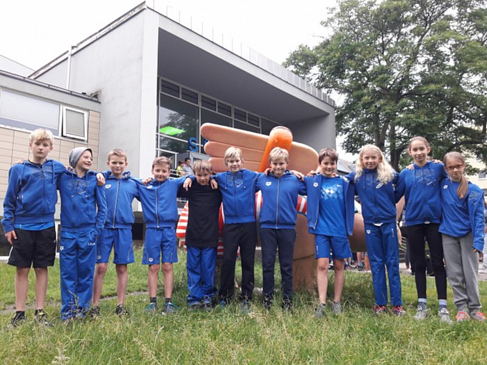 _bwbochum/medien/bilder_2018/2018_fotos_schwimmen/2018_06_10-LVT-Team.jpg