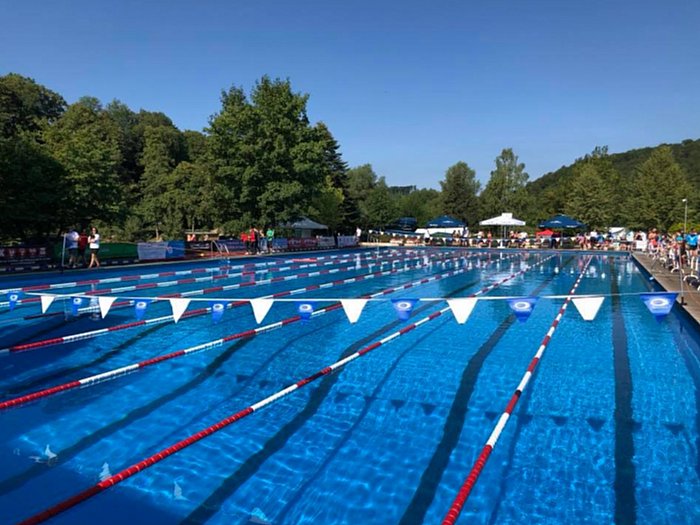 _bwbochum/medien/bilder_2018/2018_fotos_schwimmen/2018_07_08-Freibad-Meschede.jpg