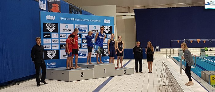 _bwbochum/medien/bilder_2018/2018_fotos_schwimmen/2018_12_15-Xmas-Family-Cup-Siegerehrung-Kronigers.jpg